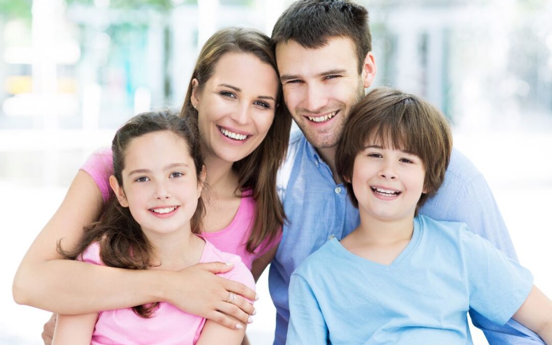 How to Maintain a Healthy Smile Between Visits to Your Ashland Family Dentist